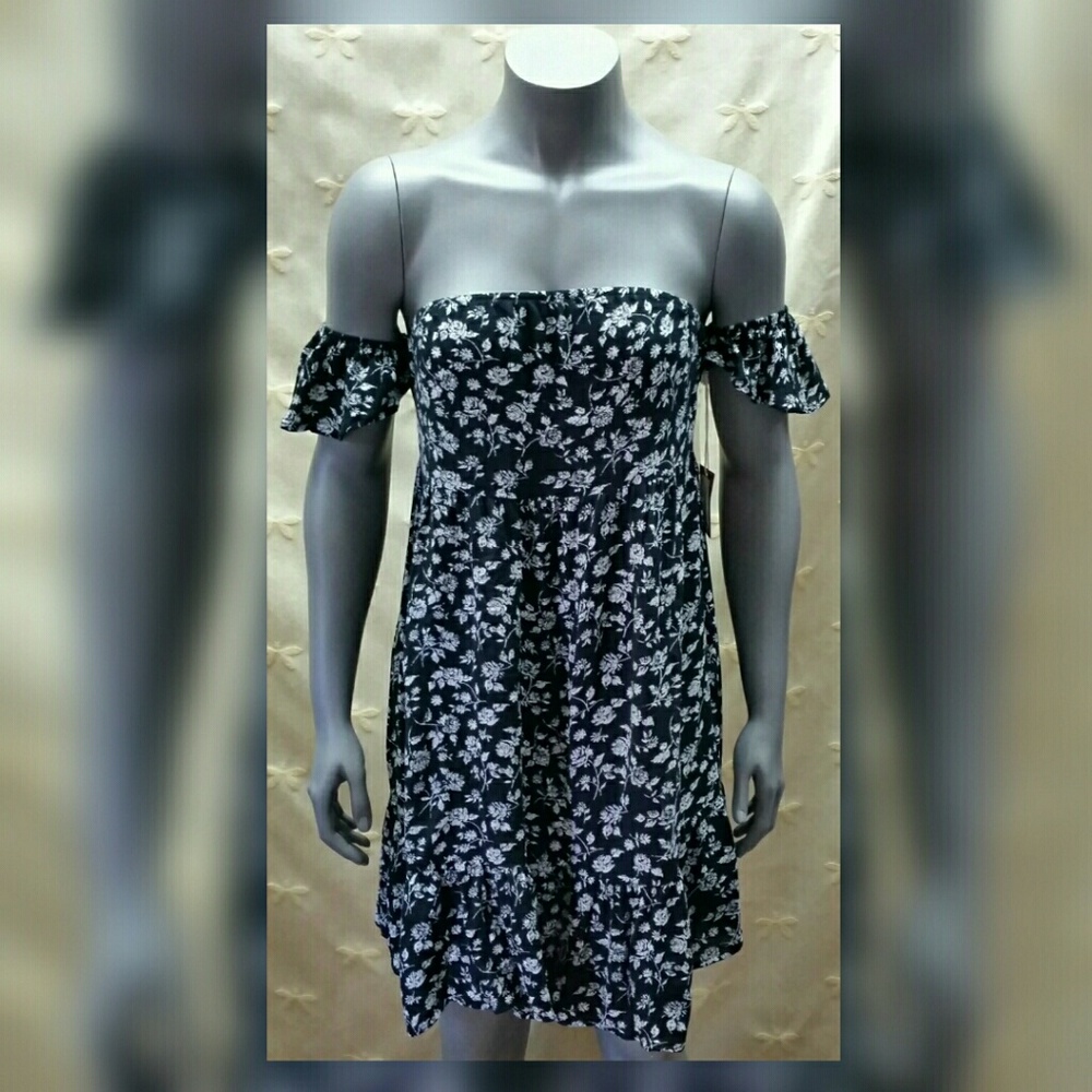 Black & White Floral Spring/Summer Dress